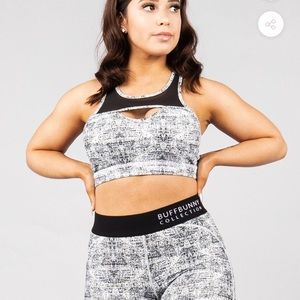 Buff bunny Ambrosia Bra in Hustle Print size small